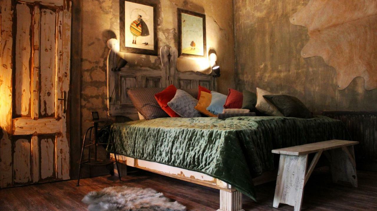 Ferienwohnung Vintage In Old Town Kecskemét Exterior foto